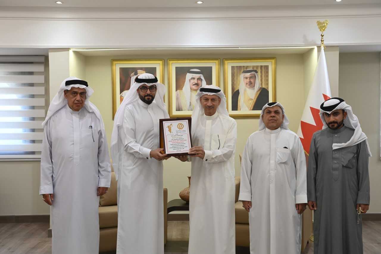 محافظ الشمالية يستقبل رئيس مجلس إدارة جمعية سار الخيرية<